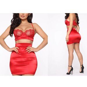 Fashion Nova Bundle -4 items - small NWT